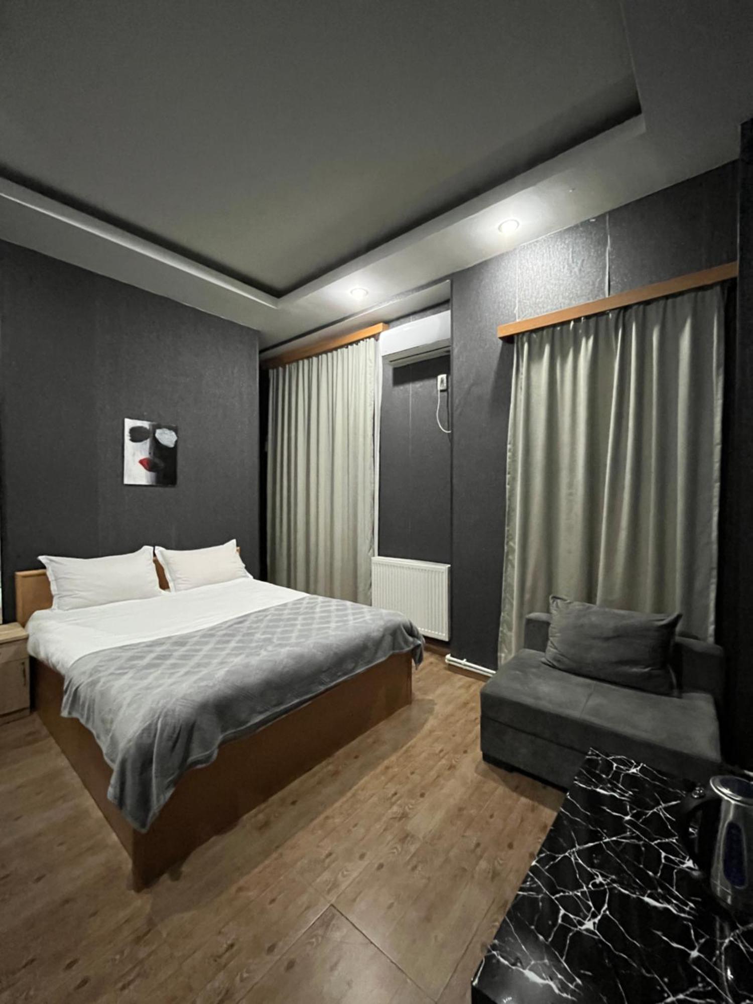 Hotel G&G Tbilisi Exteriör bild