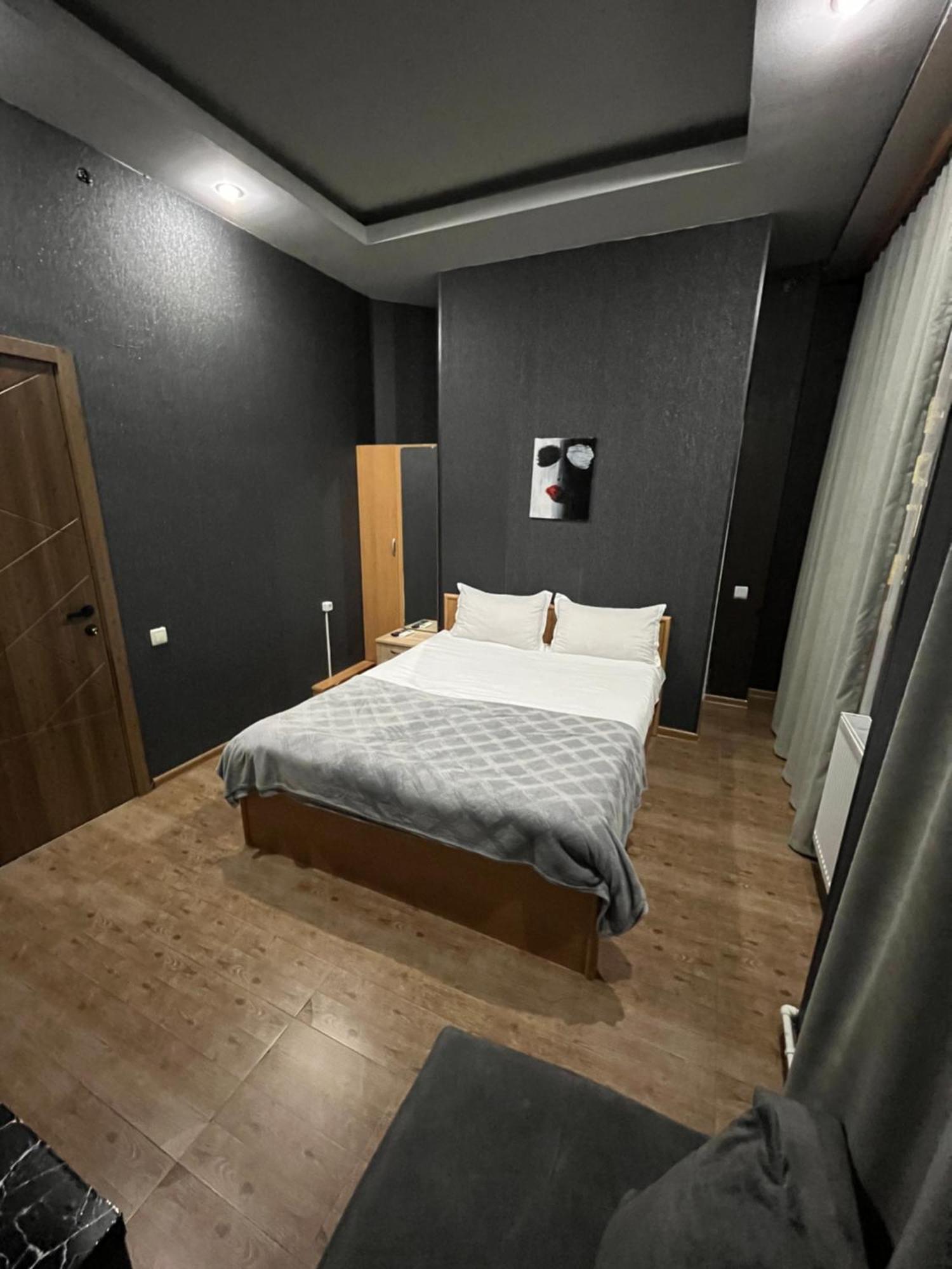 Hotel G&G Tbilisi Exteriör bild